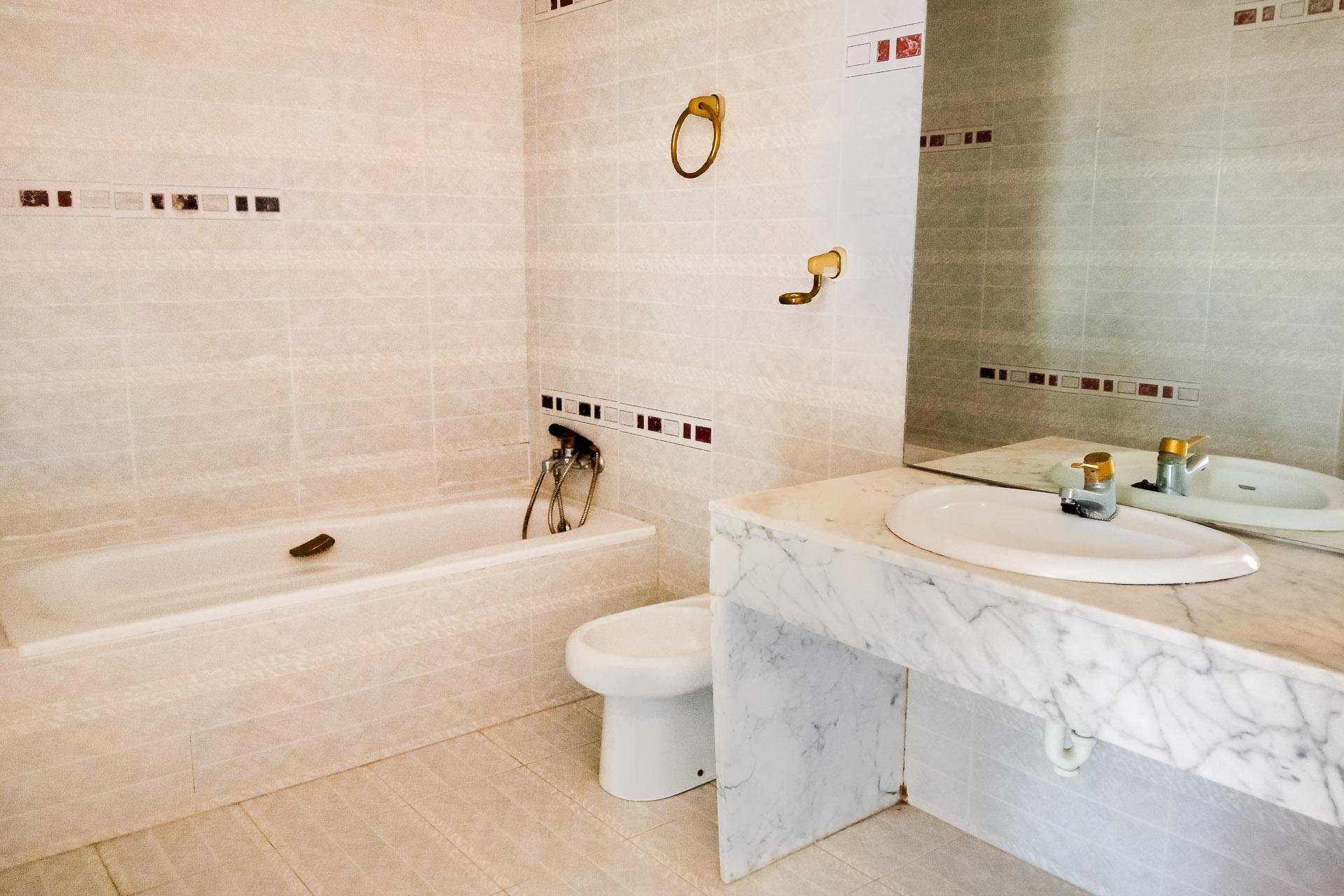 Revente - Villa -
Benidorm