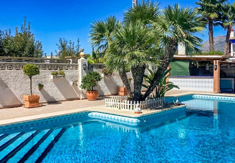 Revente - Villa -
Benidorm