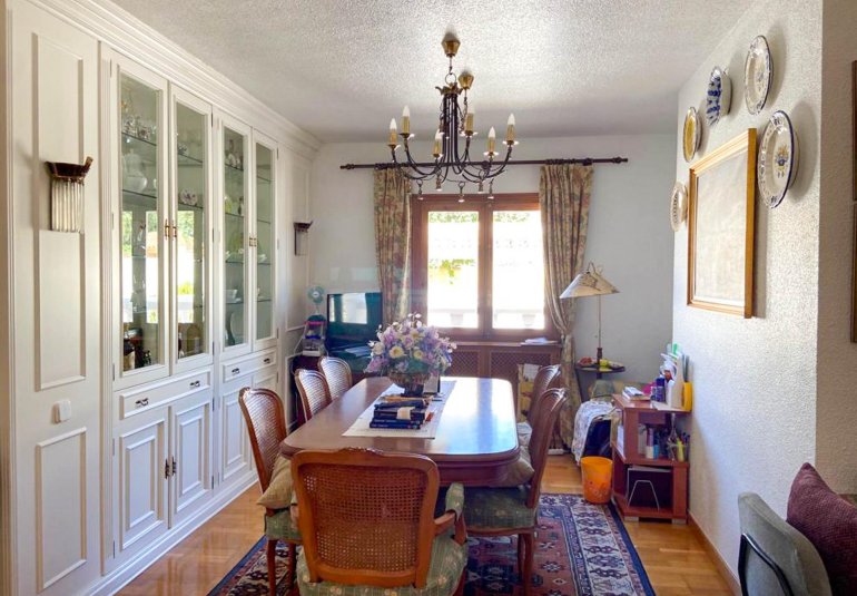 Revente - Villa -
Benidorm