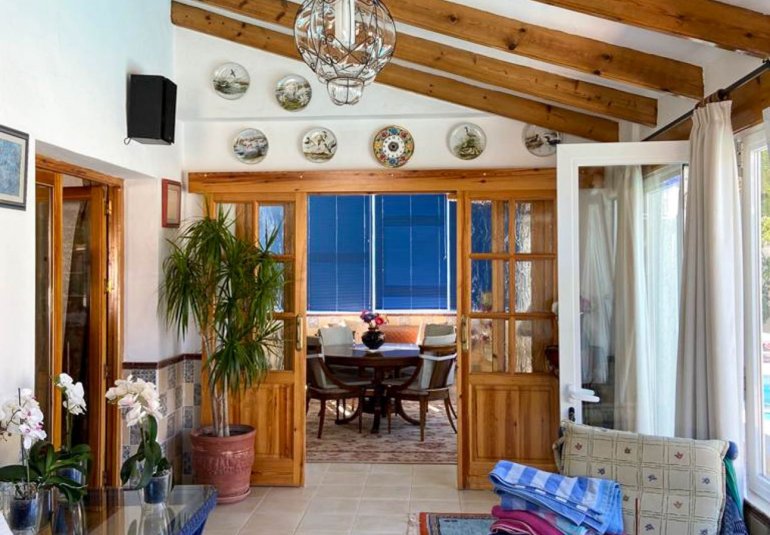 Revente - Villa -
Benidorm