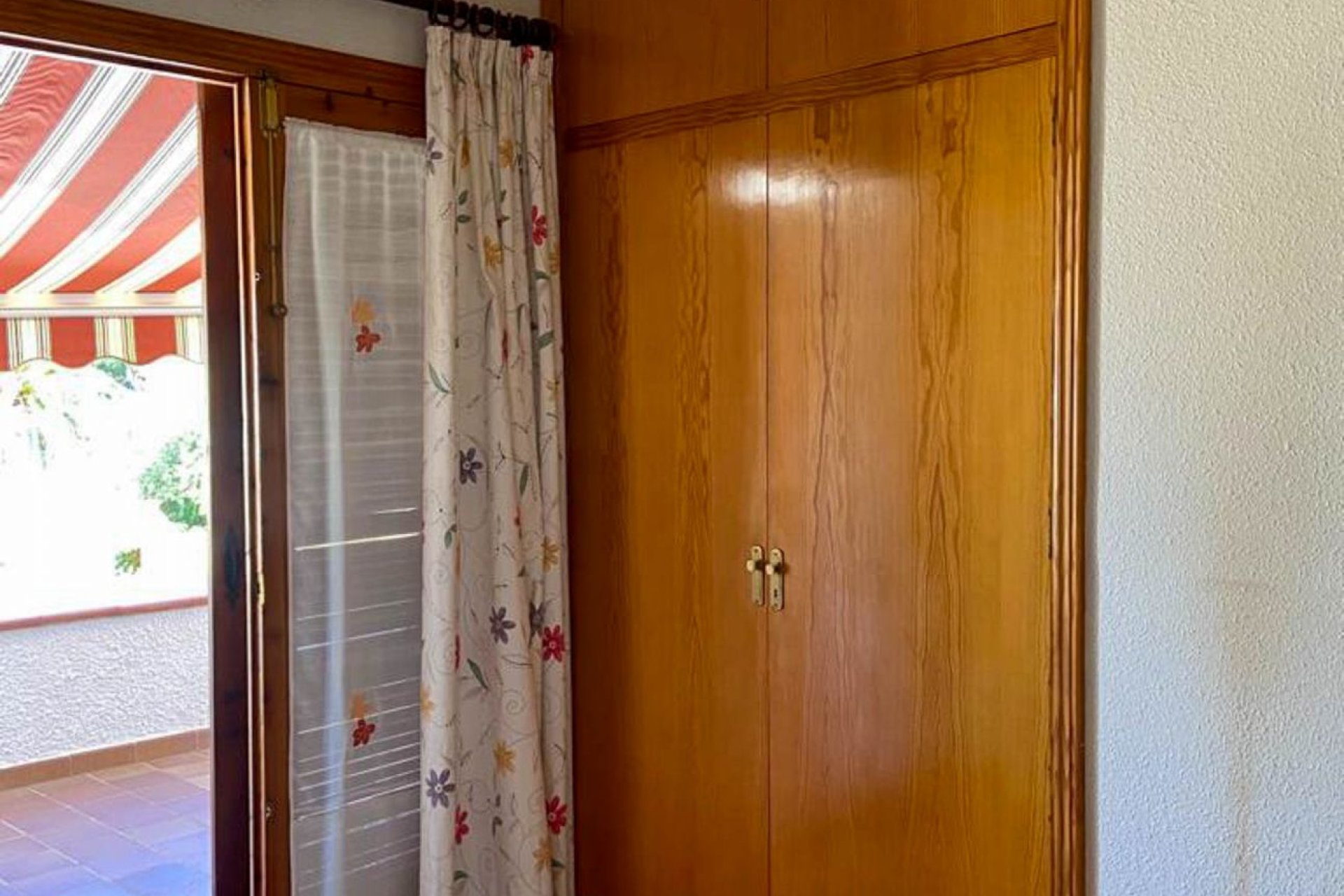 Revente - Villa -
Benidorm