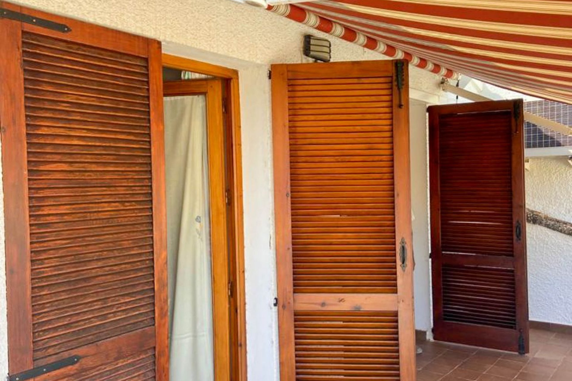 Revente - Villa -
Benidorm