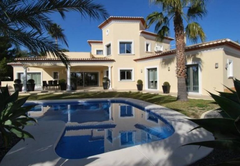 Revente - Villa -
Benissa - Alicante