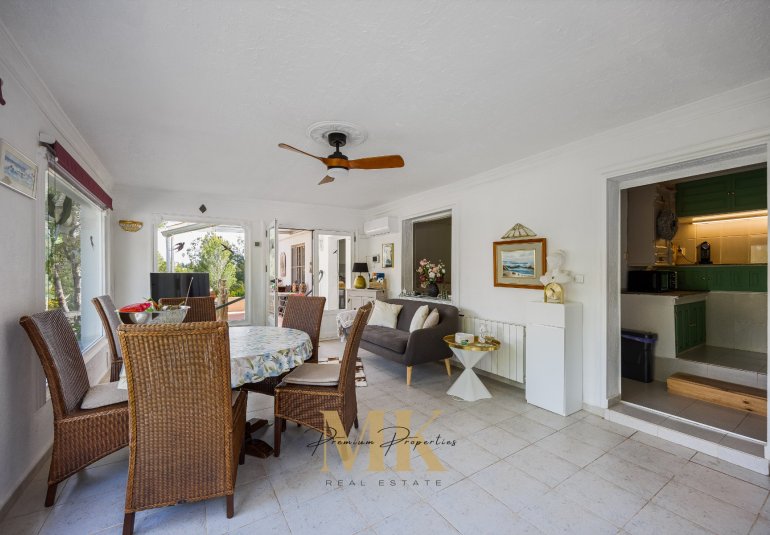 Revente - Villa -
Denia - Montgó