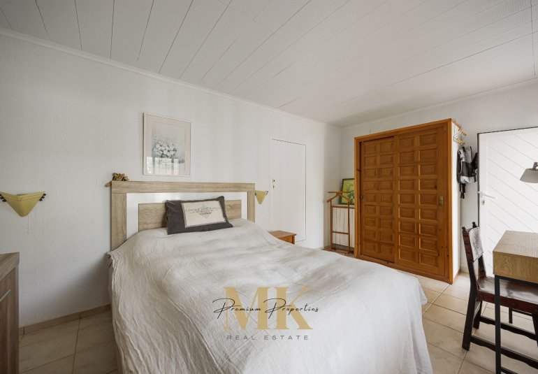 Revente - Villa -
Denia - Montgó