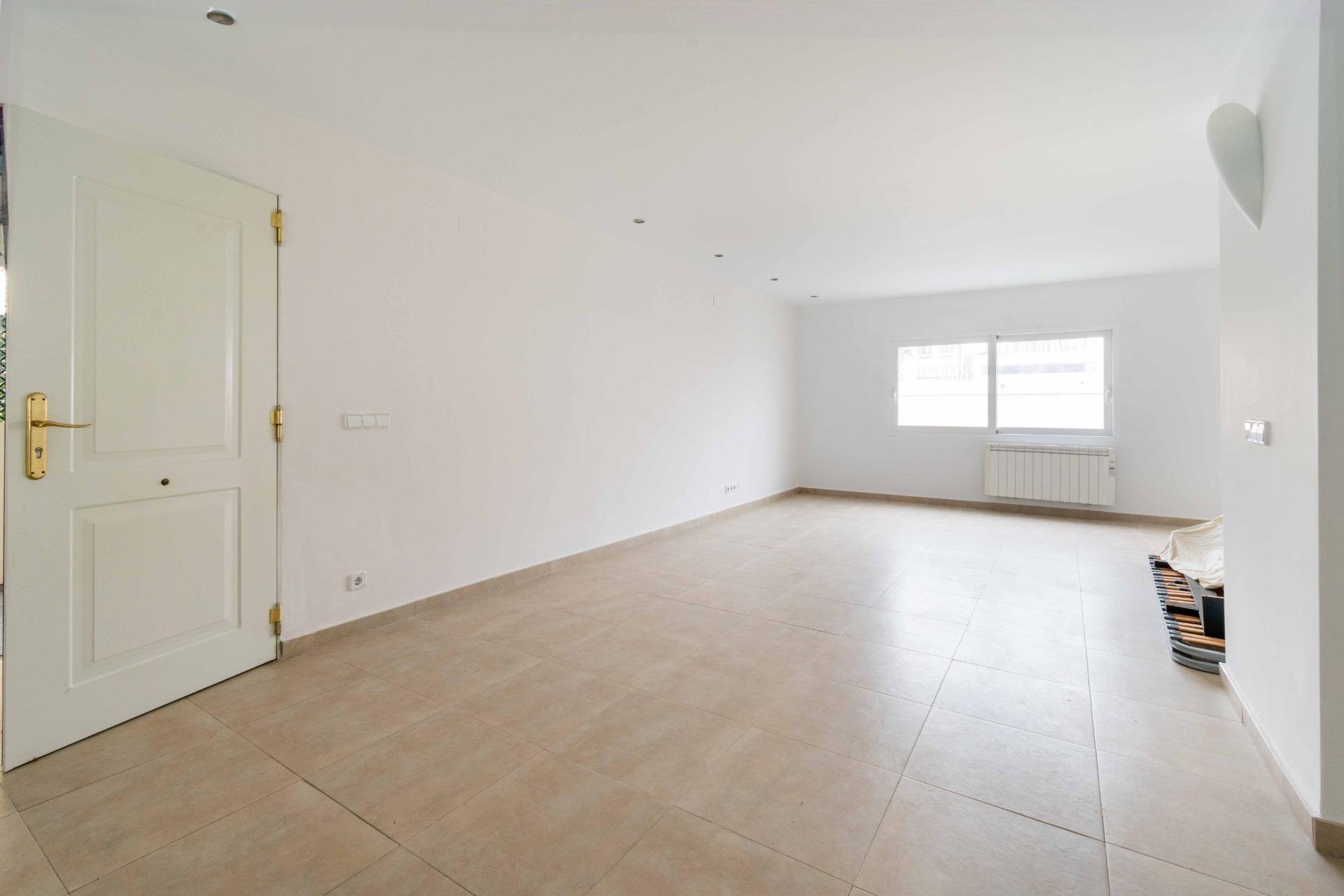 Revente - Villa / Jumelée -
Alfaz del Pi - Albir