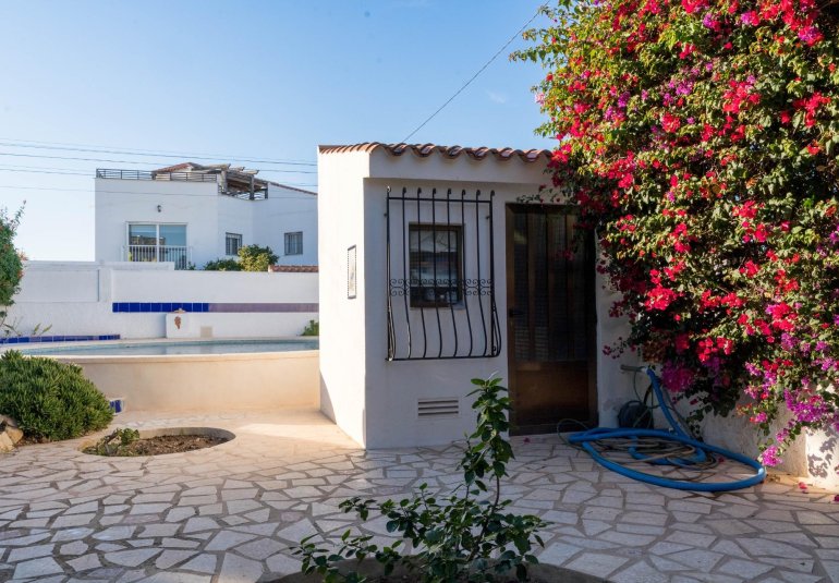 Revente - Villa / Jumelée -
Alfaz del Pi - Albir