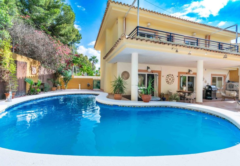 Revente - Villa / Jumelée -
Alfaz del Pi - Albir