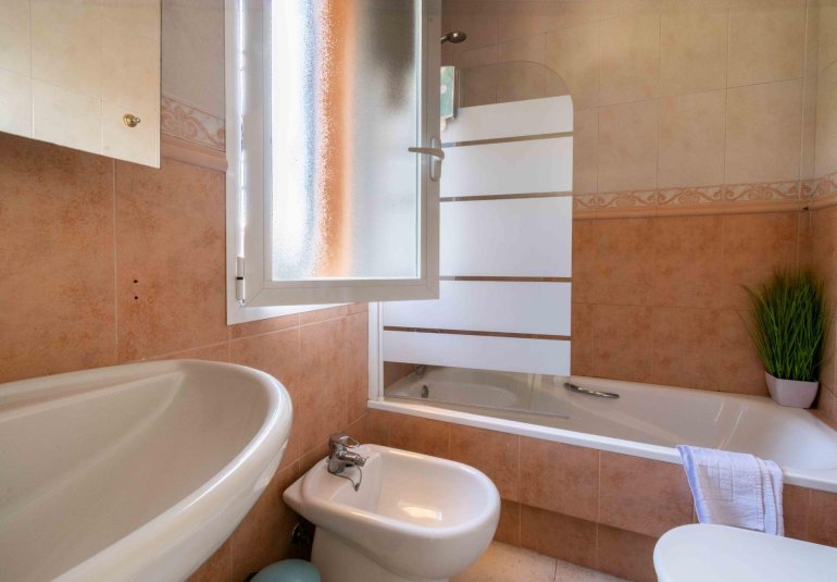 Revente - Villa / Jumelée -
Alfaz del Pi - Albir