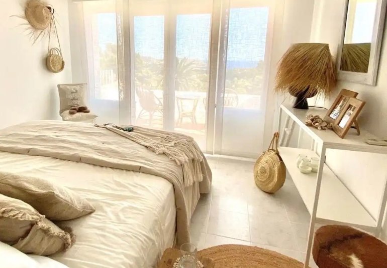 Revente - Villa -
Moraira - Benimeit
