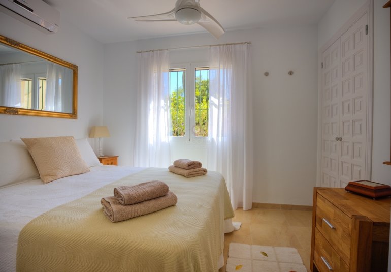 Revente - Villa -
Moraira - La Sabatera