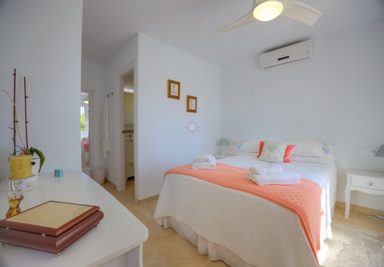 Revente - Villa -
Moraira - La Sabatera