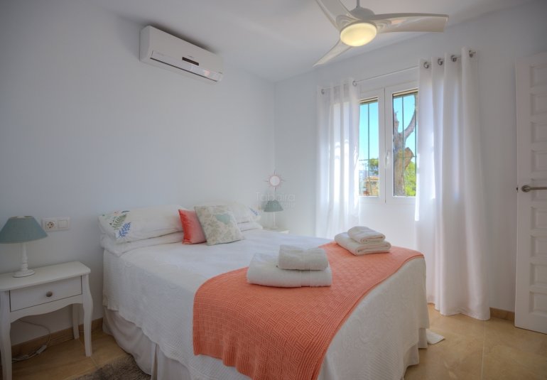 Revente - Villa -
Moraira - La Sabatera