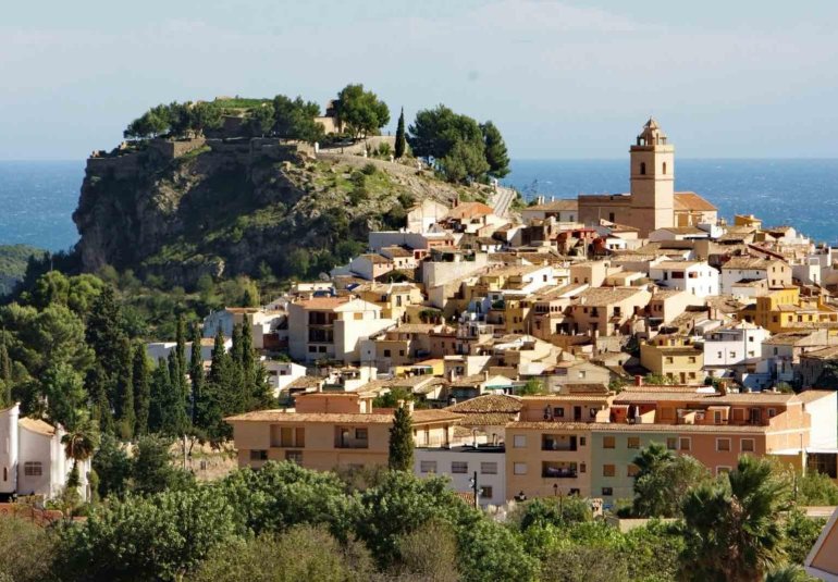 Revente - Villa -
Polop