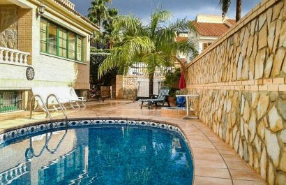 Villa - Resale - Benidorm -
                Benidorm