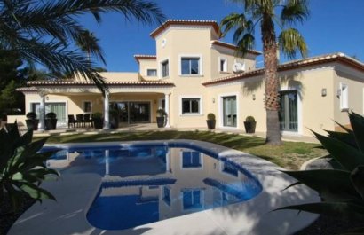 Villa - Resale - Benissa -
                Alicante