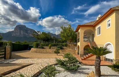 Villa - Reventa - Polop -
                Polop