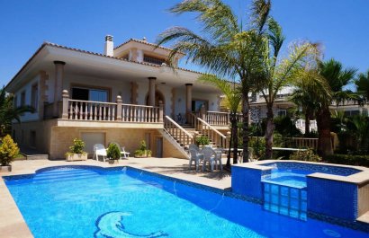 Villa - Wiederverkauf - Alfaz del Pi - Alfaz del Pi