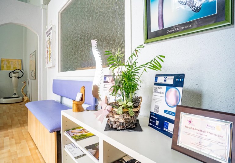 Wiederverkauf - Kommerziell -
Alfaz del Pi