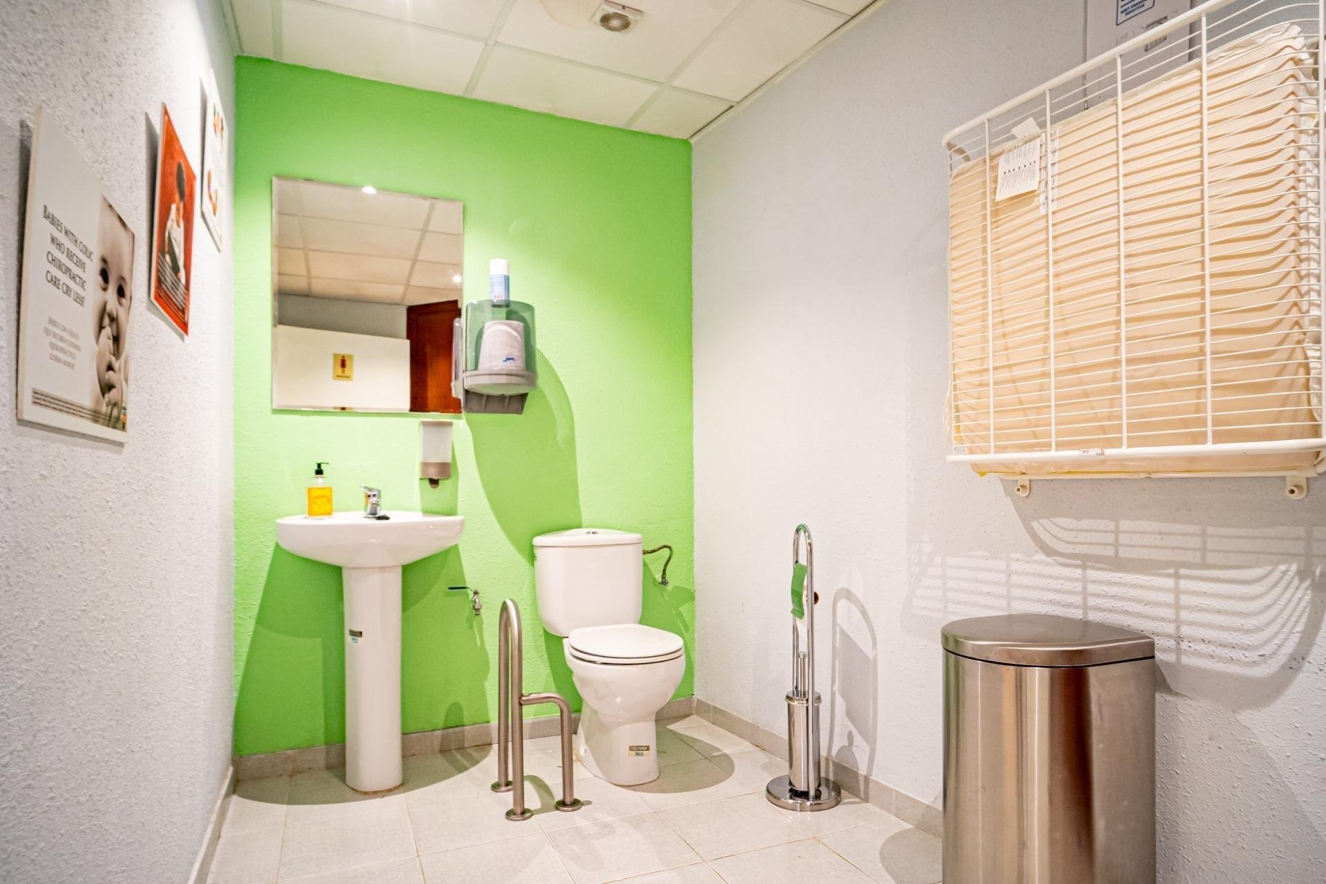 Wiederverkauf - Kommerziell -
Alfaz del Pi