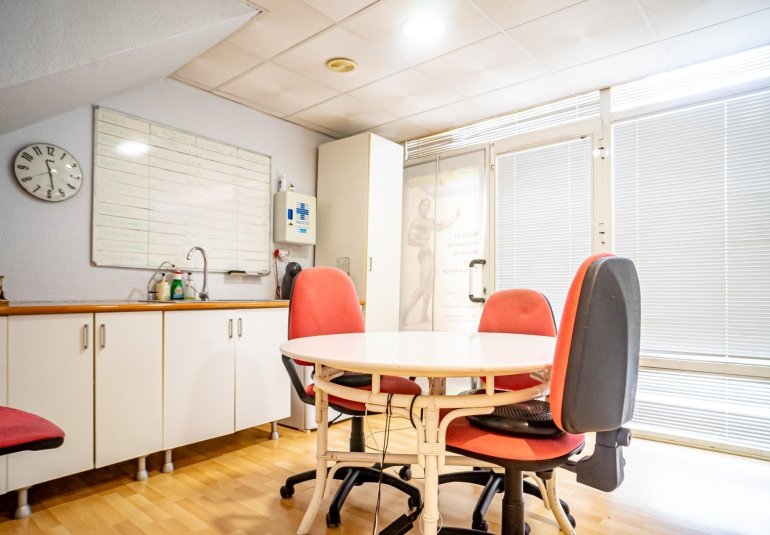 Wiederverkauf - Kommerziell -
Alfaz del Pi