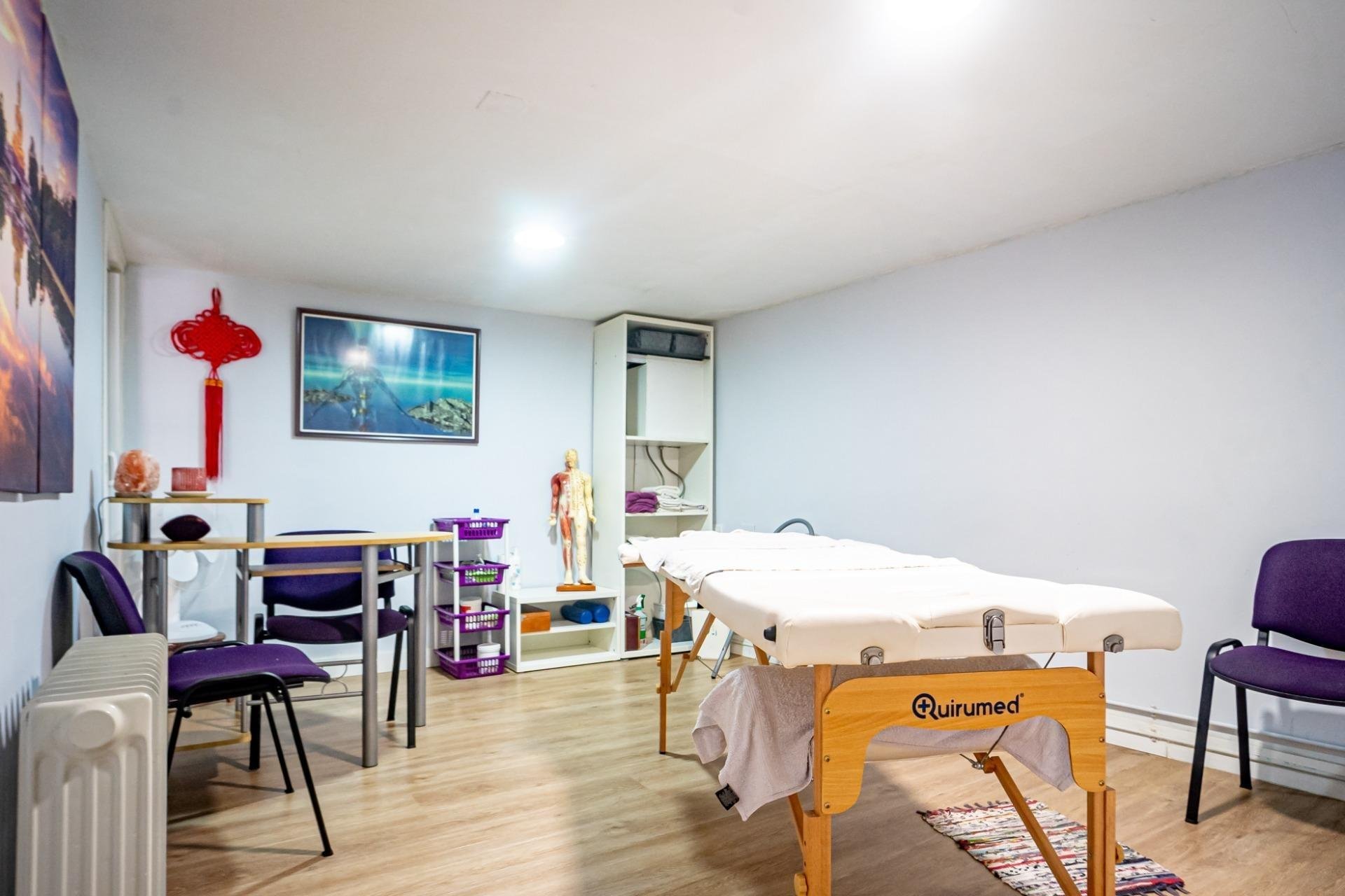 Wiederverkauf - Kommerziell -
Alfaz del Pi