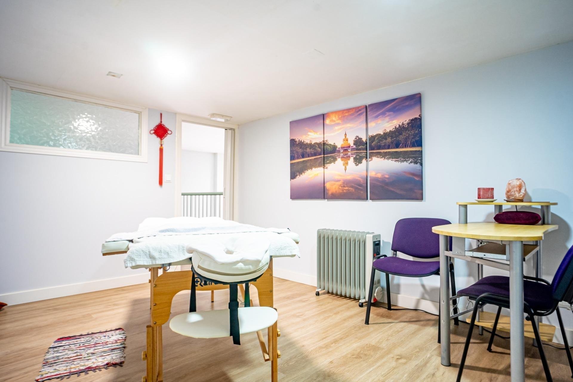 Wiederverkauf - Kommerziell -
Alfaz del Pi