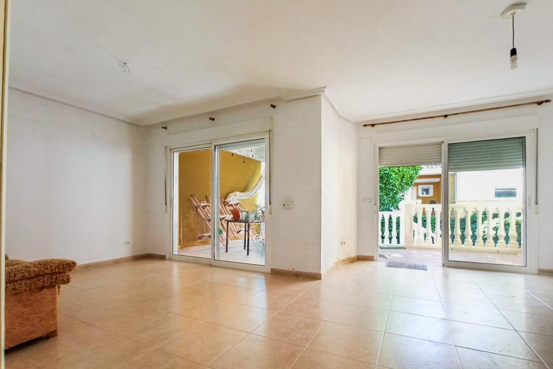 Wiederverkauf - Stadthaus -
La Nucía - La nucia