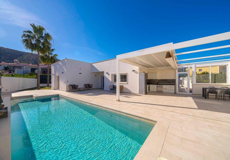 Wiederverkauf - Villa -
Alfaz del Pi - Albir