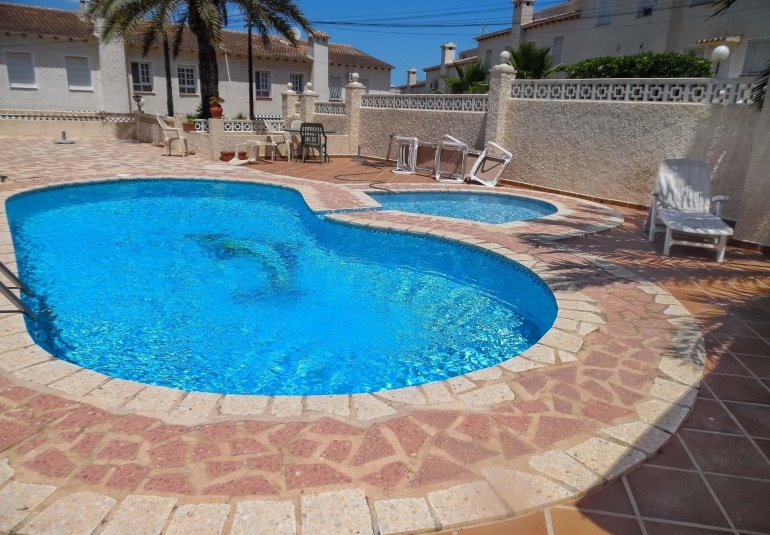 Wiederverkauf - Villa -
Alfaz del Pi - Albir