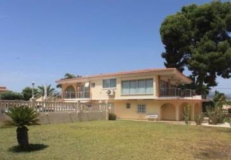 Wiederverkauf - Villa -
Alfaz del Pi