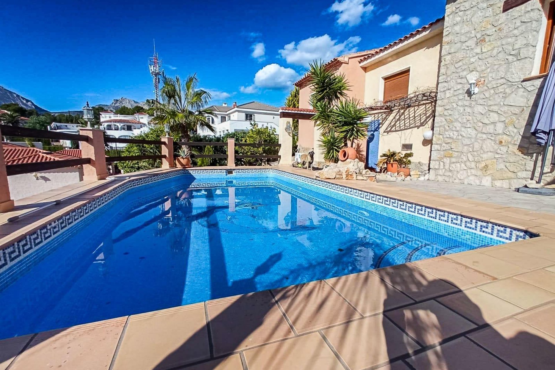 Wiederverkauf - Villa -
Alfaz del Pi