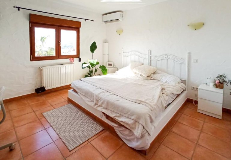 Wiederverkauf - Villa -
Alfaz del Pi