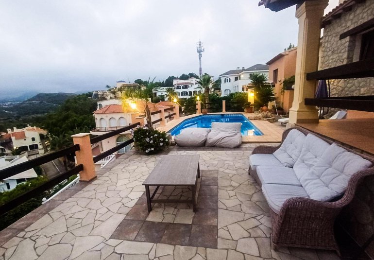 Wiederverkauf - Villa -
Alfaz del Pi