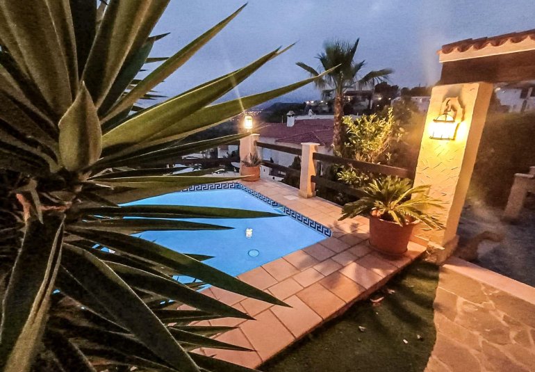 Wiederverkauf - Villa -
Alfaz del Pi