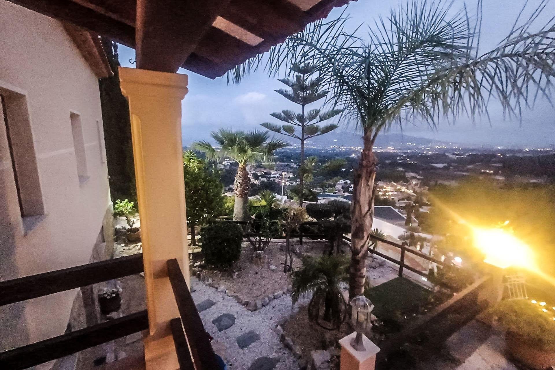 Wiederverkauf - Villa -
Alfaz del Pi