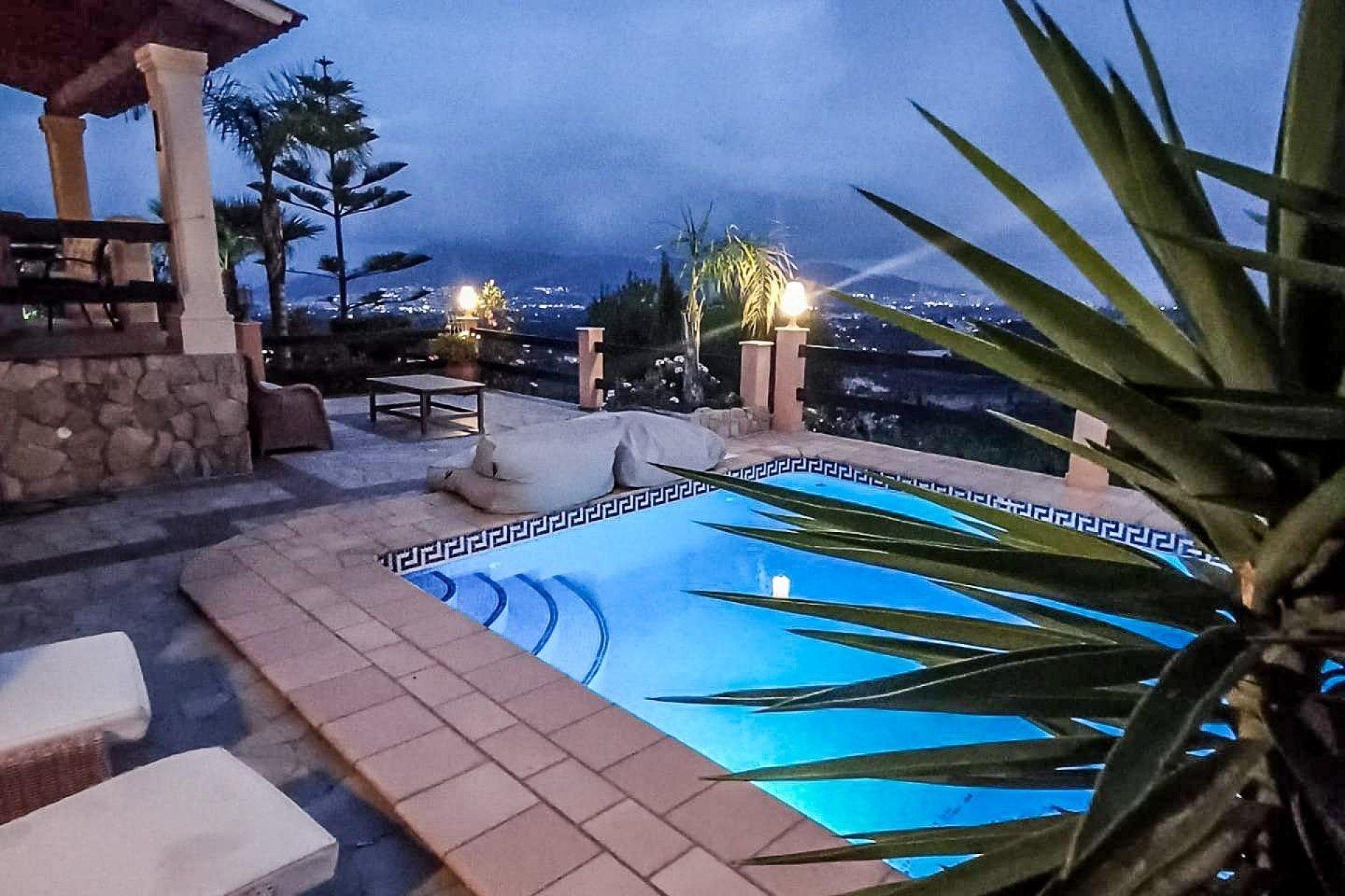 Wiederverkauf - Villa -
Alfaz del Pi