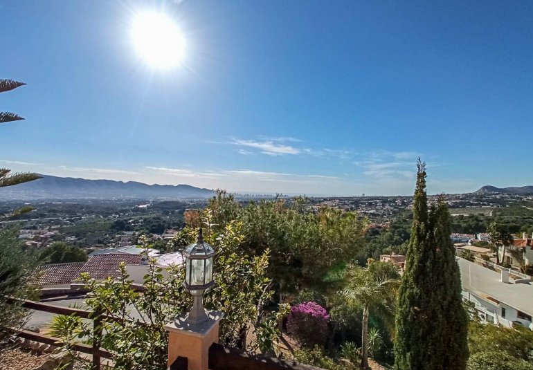 Wiederverkauf - Villa -
Alfaz del Pi