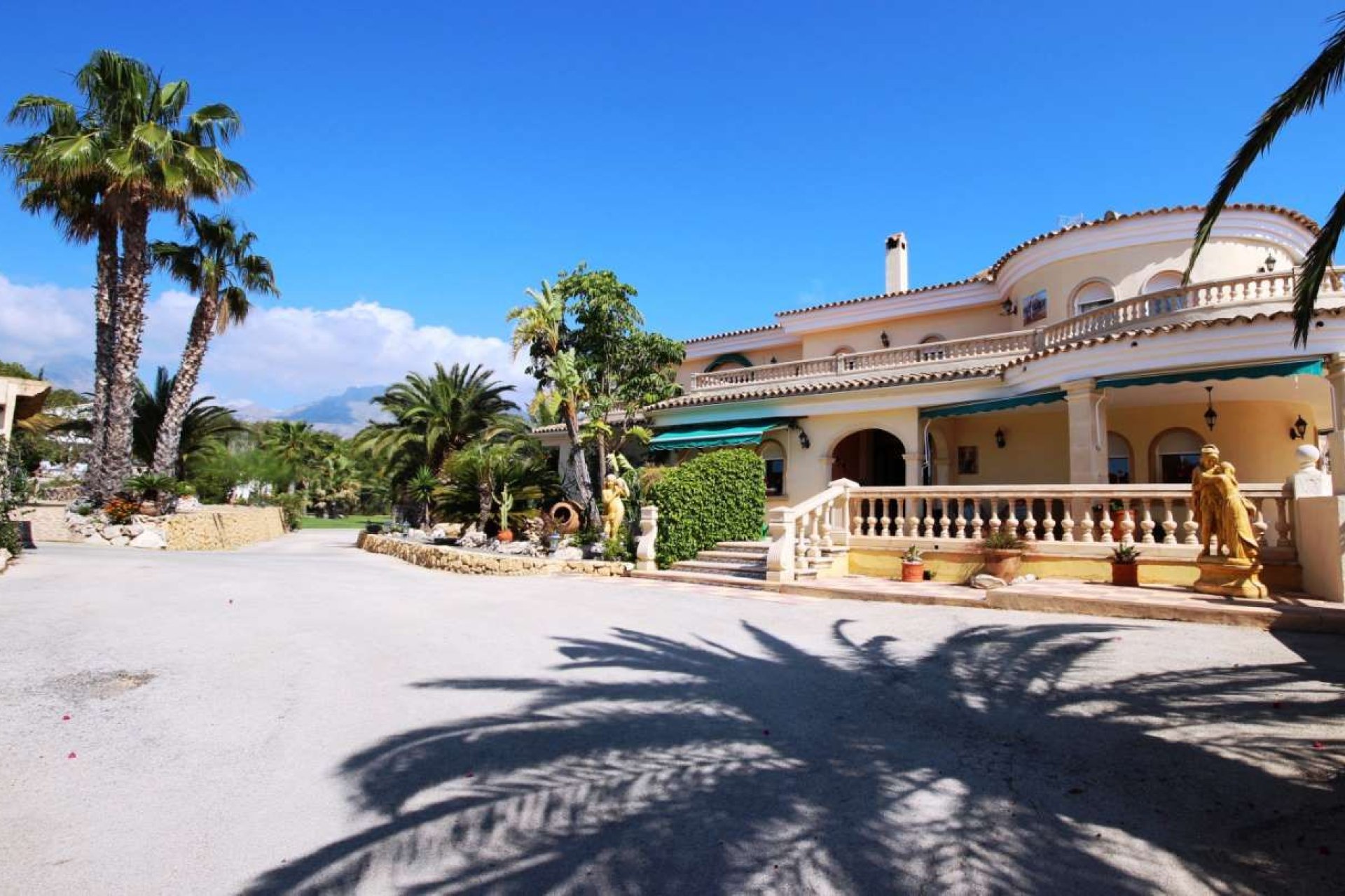 Wiederverkauf - Villa -
Alfaz del Pi