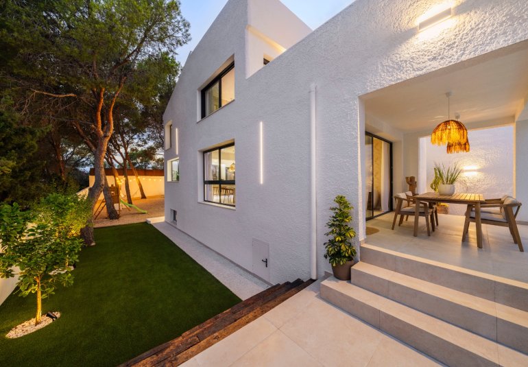 Wiederverkauf - Villa -
Altea - Urbanizaciones