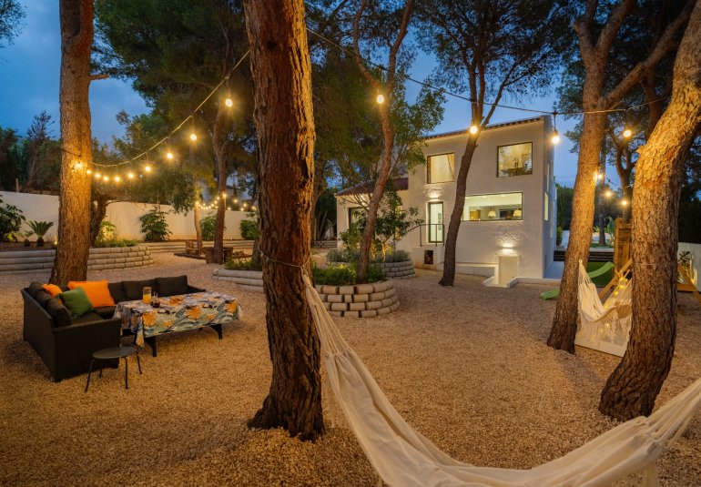 Wiederverkauf - Villa -
Altea - Urbanizaciones