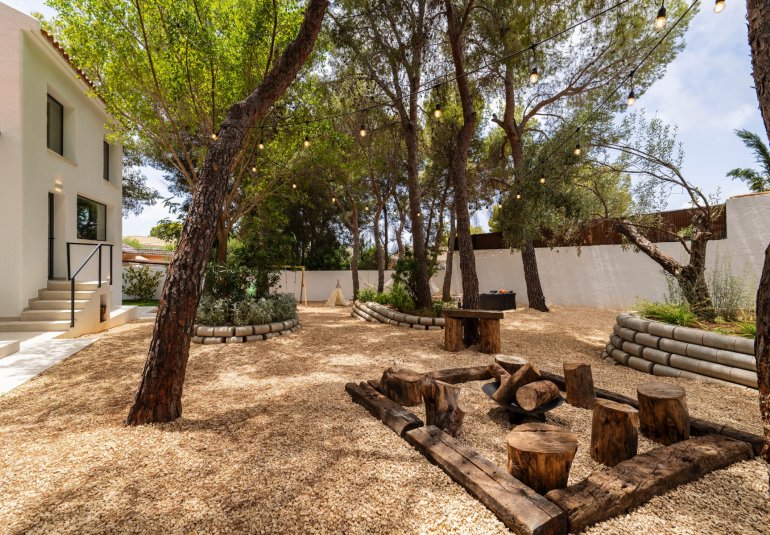 Wiederverkauf - Villa -
Altea - Urbanizaciones