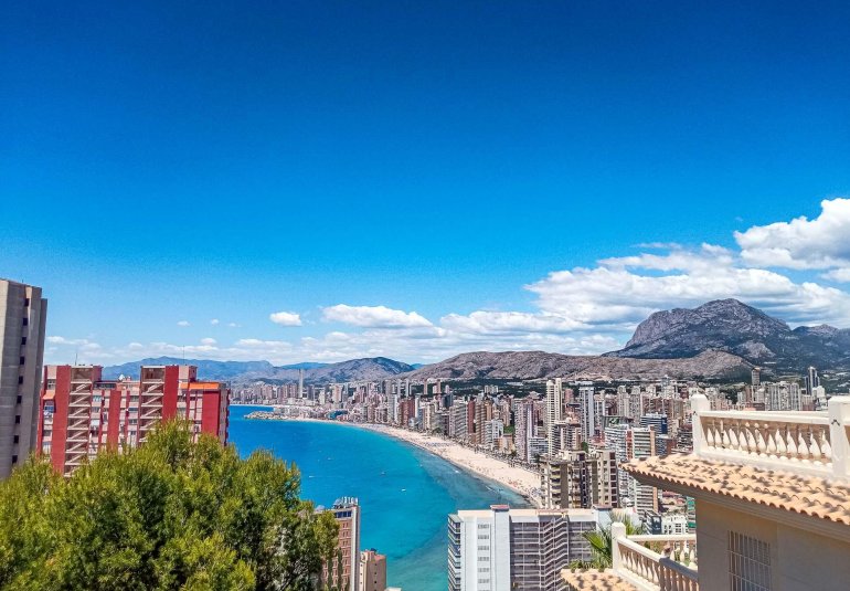 Wiederverkauf - Villa -
Benidorm