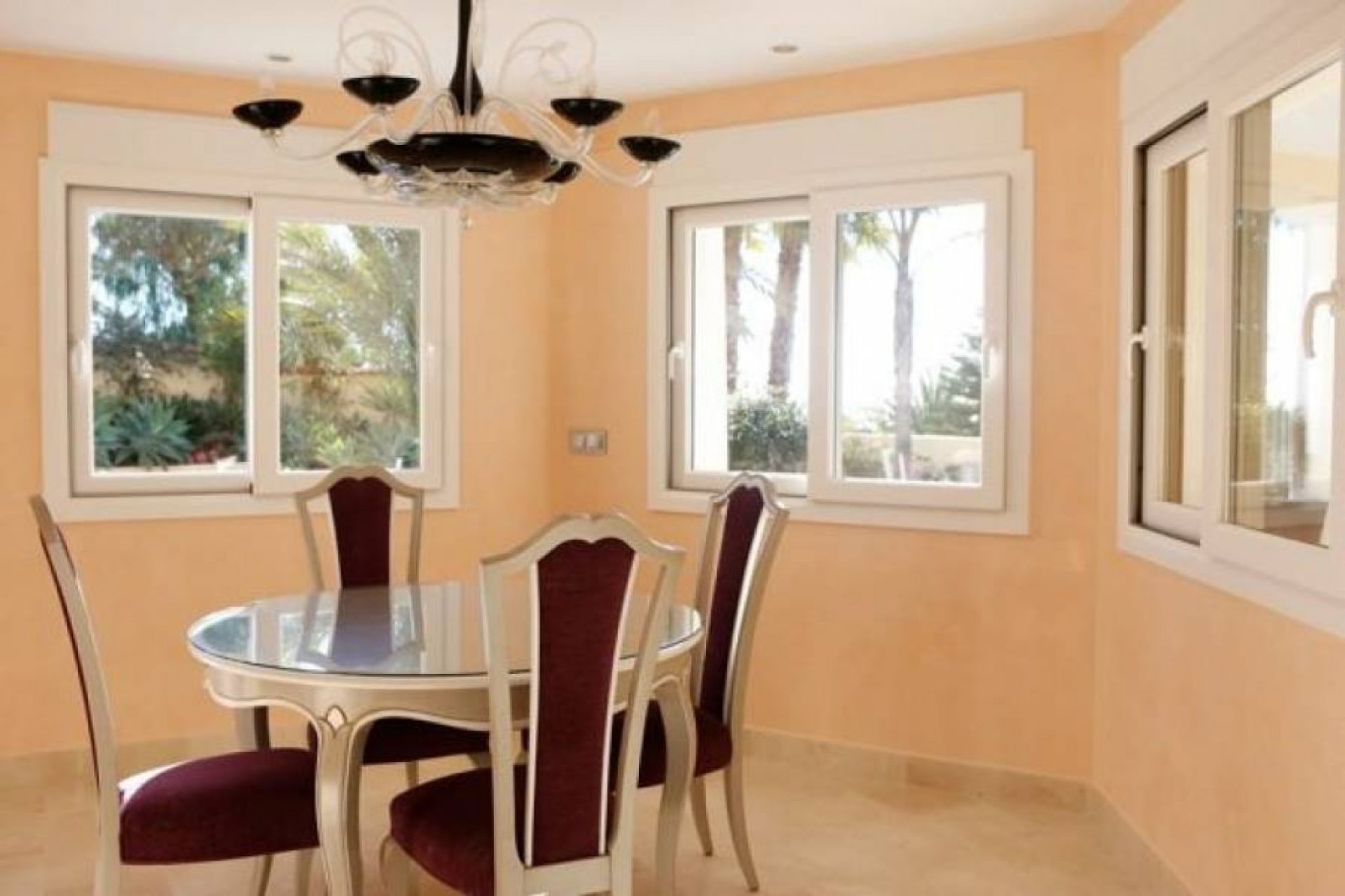 Wiederverkauf - Villa -
Benissa - Alicante