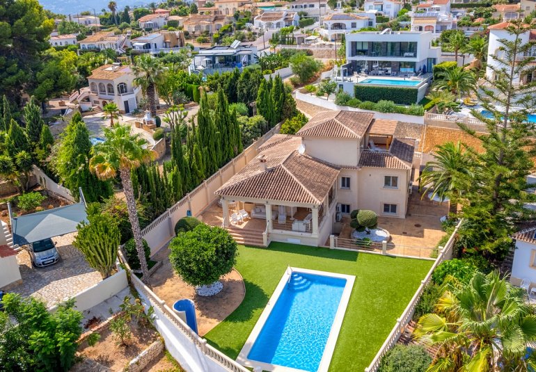 Wiederverkauf - Villa -
Benissa