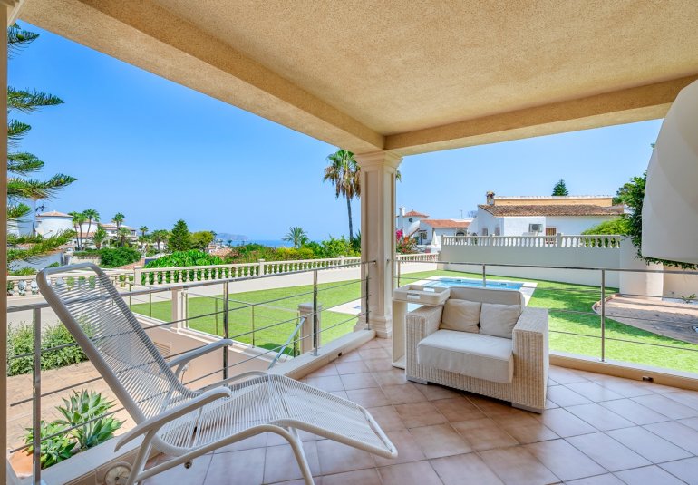 Wiederverkauf - Villa -
Benissa