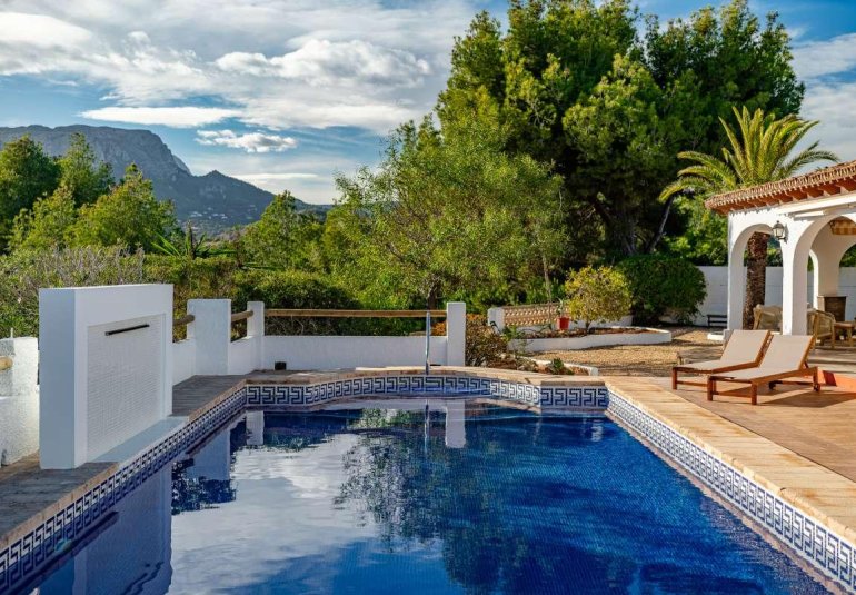 Wiederverkauf - Villa -
Calpe - Cometa III