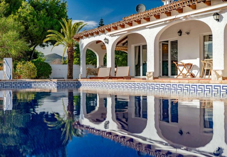 Wiederverkauf - Villa -
Calpe - Cometa III