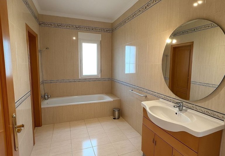 Wiederverkauf - Villa -
Denia - La Xara - La Sella