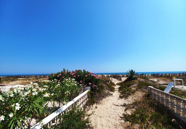 Wiederverkauf - Villa -
Denia